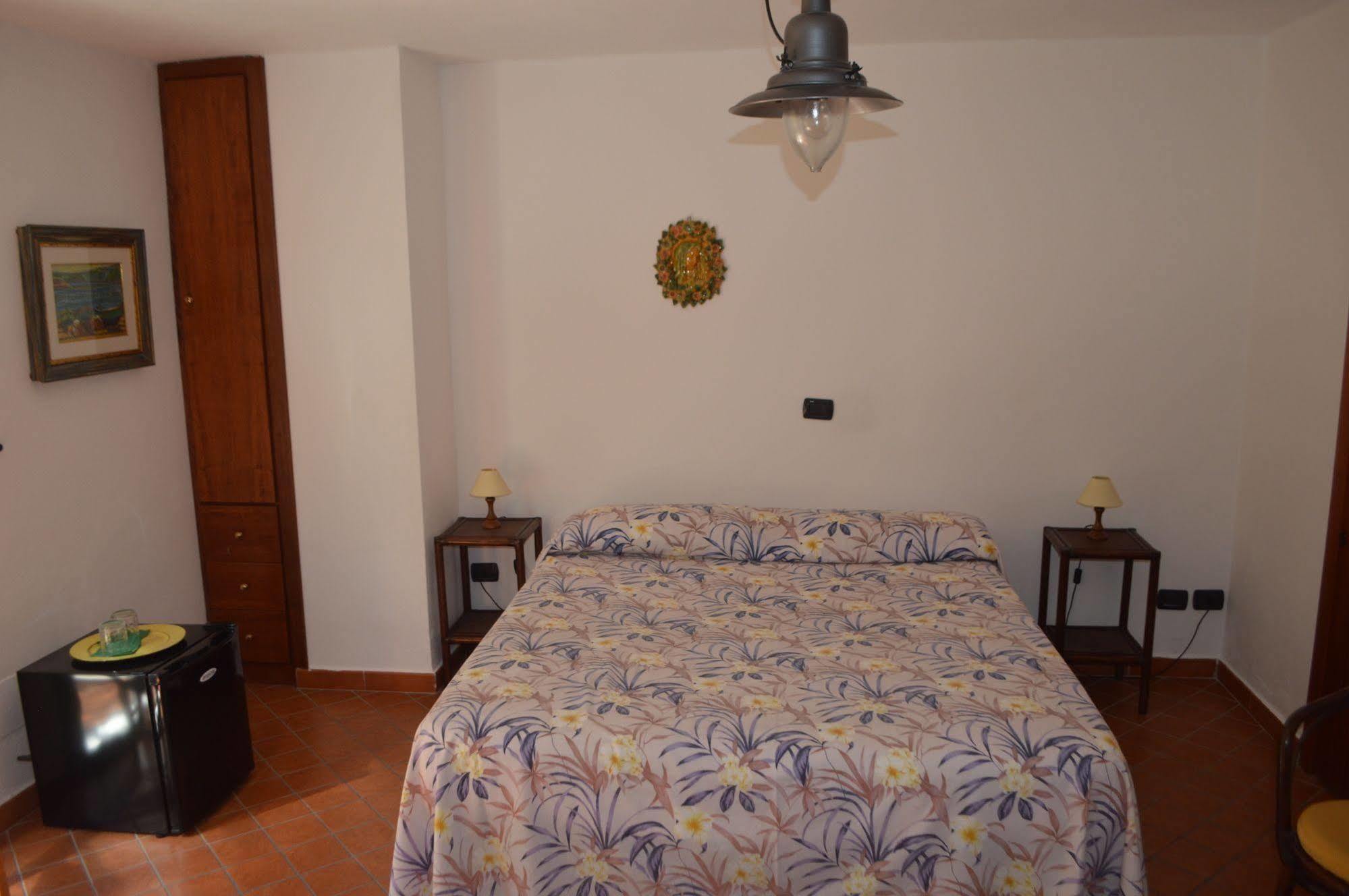 Bed and Breakfast Le Piccole Grotte Scilla Exteriér fotografie